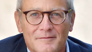 Dr. Norbert Beck Dr. Norbert Beck