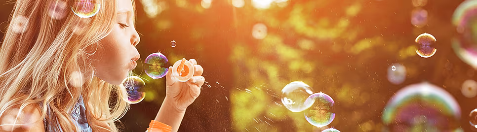 Wir helfen Kindern und Erwachsenen mit LRS Wir helfen Kindern und Erwachsenen mit LRS