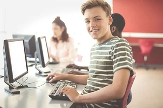 [Translate to Austrian:] Die Wirksamkeit und Nachhaltigkeit der LOS-Förderung wurde in mehrere Studien bewiesen.