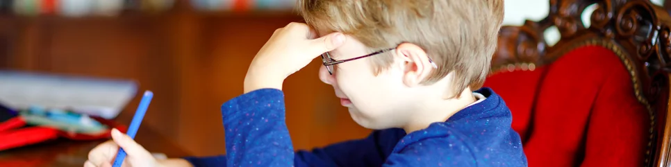 Viele Kinder haben eine LRS, aber ist das wirklich eine Krankheit? Viele Kinder haben eine LRS, aber ist das wirklich eine Krankheit?